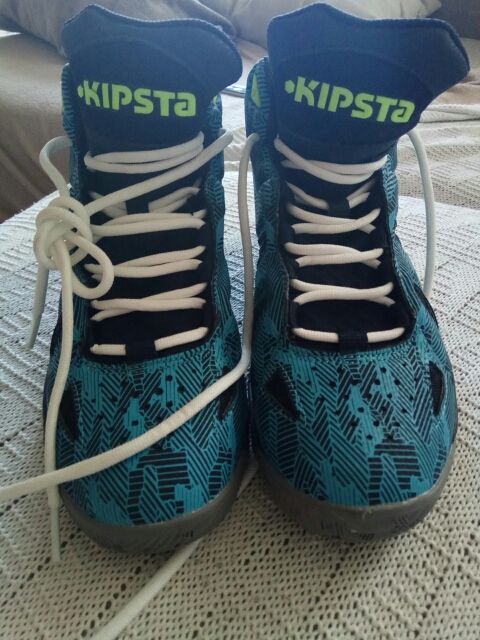 Zapatillas baloncesto, nuevas sin estrenar.n°38