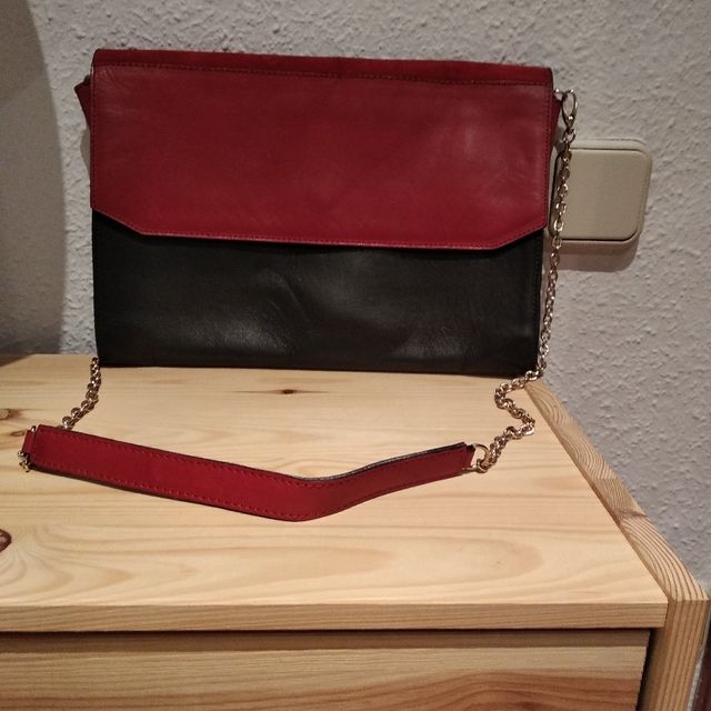 bolso de piel Negro Zara