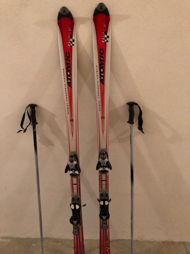 Esquís Atomic Beta V 8.20