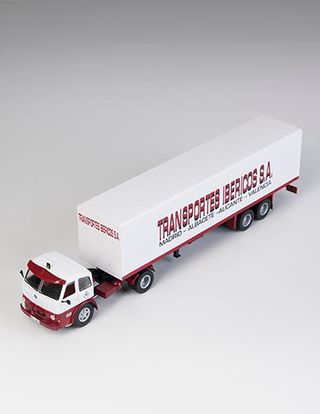 1//43 CAMION TRAILER 1//43 PEGASO 2011//50 TRANSPORTES IBERICOS EDICIÓN LIMITADA