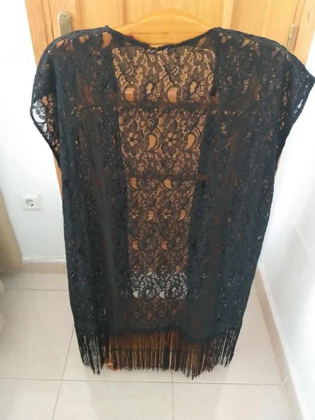 KIMONO NEGRO ENCAJE NUEVO A ESTRENAR.