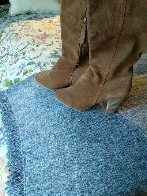 botas altas piel
