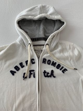 Sudadera Blanca Abercrombie Talla L de segunda mano por 20 EUR en Oviedo en  WALLAPOP