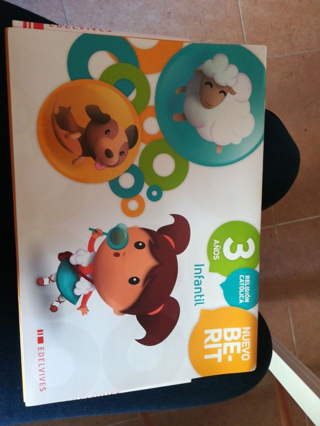 religión católica edelvives 3 años