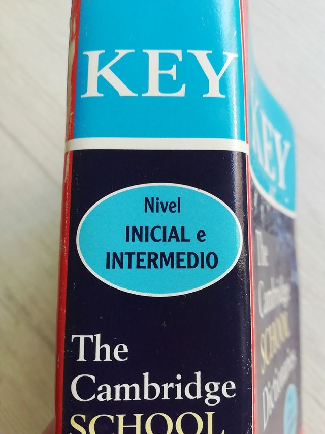 Diccionario Inglés /español key SM cambridge