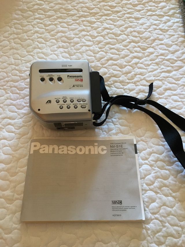 Cámara vídeo Panasonic VHSC