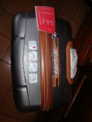 Lys Paris - Venta de Maletas y Mochilas Al Por Mayor | Dinguo
