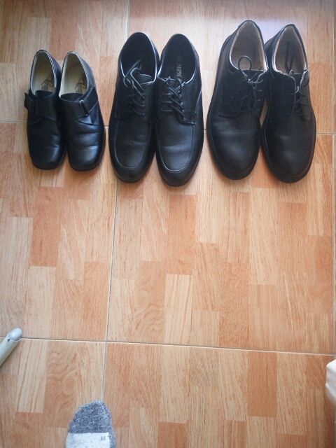 zapatos de hombre y niño