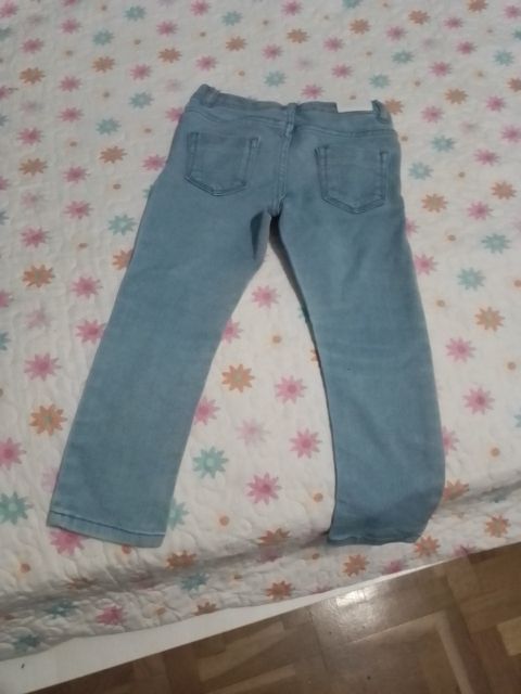 vaqueros  talla 2/3