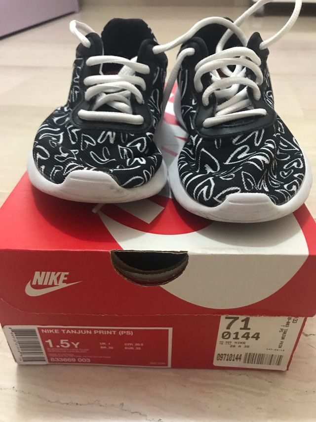 Últimas tendencias hacer un pedido descuento especial de Zapatillas Nike niña Tanjun Printed talla 33 de segunda mano por 14 € en Granada en WALLAPOP Últimas tendencias hacer un pedido descuento especial de Zapatillas Nike niña Tanjun Printed talla 33 de segunda mano por 14 € en Granada en WALLAPOP