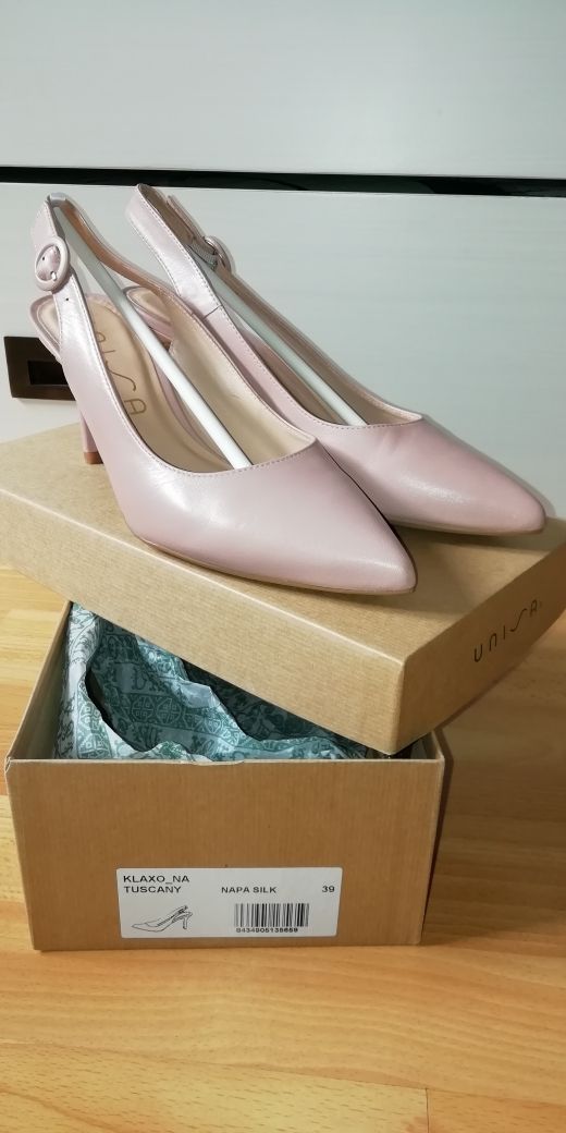 Zapatos de vestir Unisa