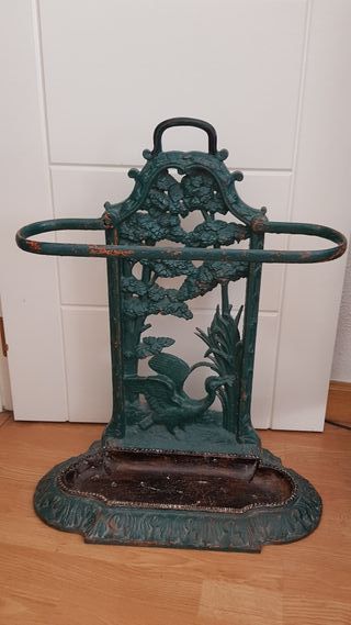 paragueros antiguos de hierro