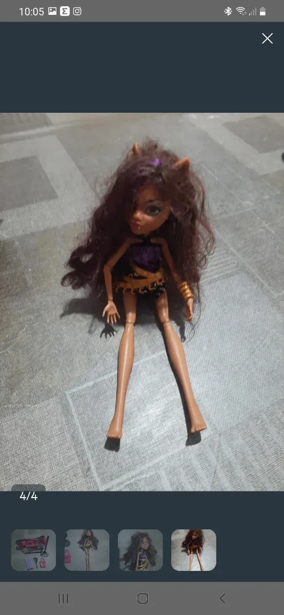 Muñeca Monster High + Bolsito y complementos