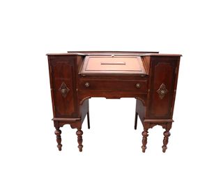 Escritorio de madera de segunda mano por 325 € en Loeches en WALLAPOP