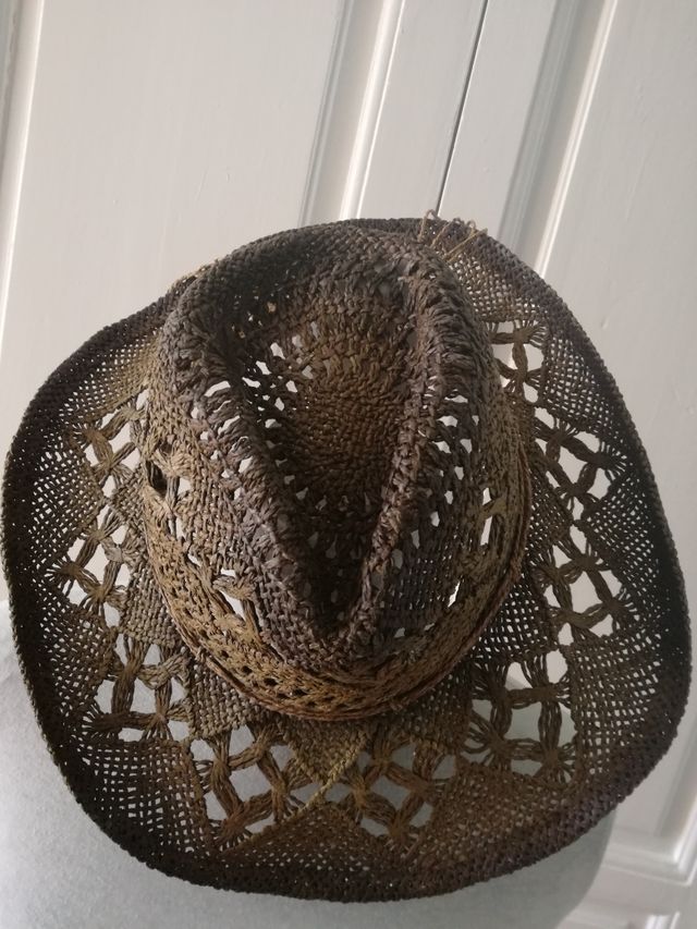 Sombrero cowboy marrón