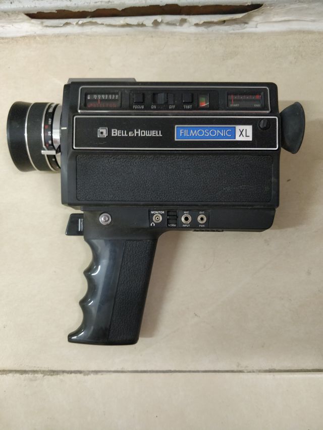 Bell&Howell filmosonic xl