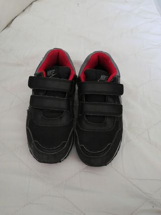 Zapatillas Nike niños de segunda mano en Torrejón de Ardoz Zapatillas Nike niños de segunda mano en Torrejón de Ardoz