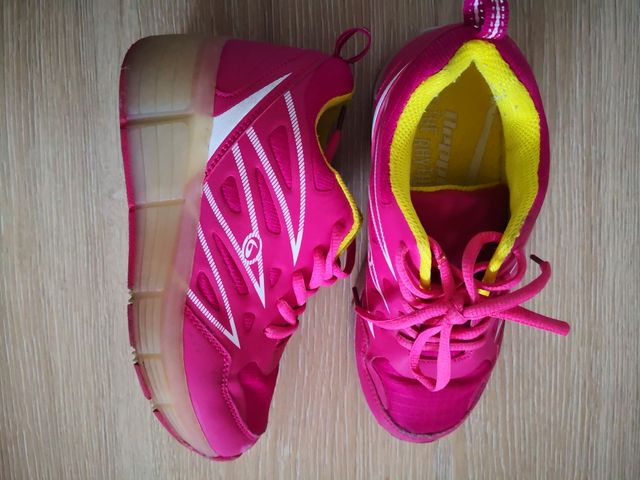 Deportivas de niña con luces