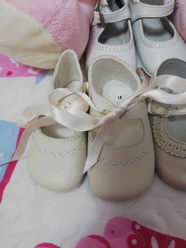 zapatitos en color champagne