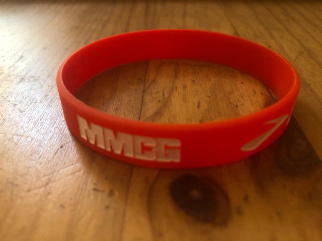 Pulsera de la marca Brooks