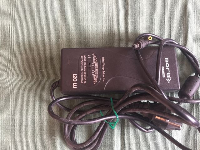 Cargador universal portátil