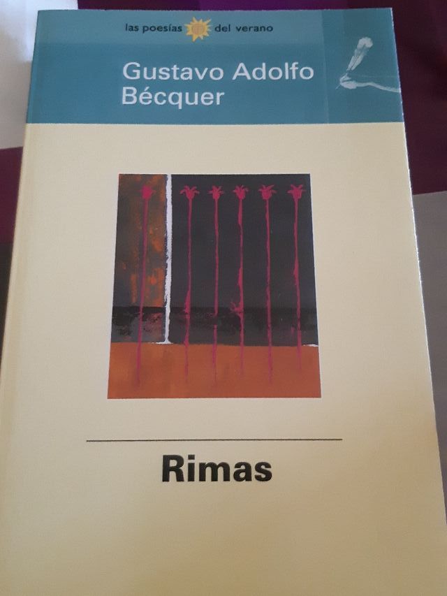 Varios libros de poesia