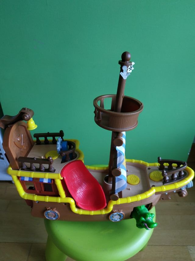 Barco pirata de Jake Fisher-Price
