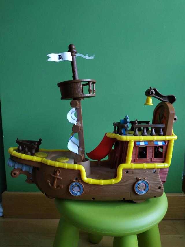 Barco pirata de Jake Fisher-Price