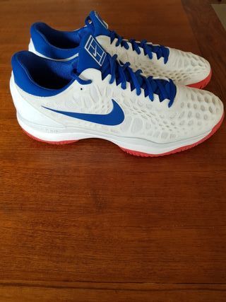 Zapatillas Nike de segunda mano en Pozuelo de Alarcón en Zapatillas Nike de segunda mano en Pozuelo de Alarcón en