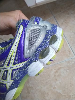 asics nimbus 14 Marron