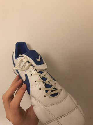 nike tiempo retro
