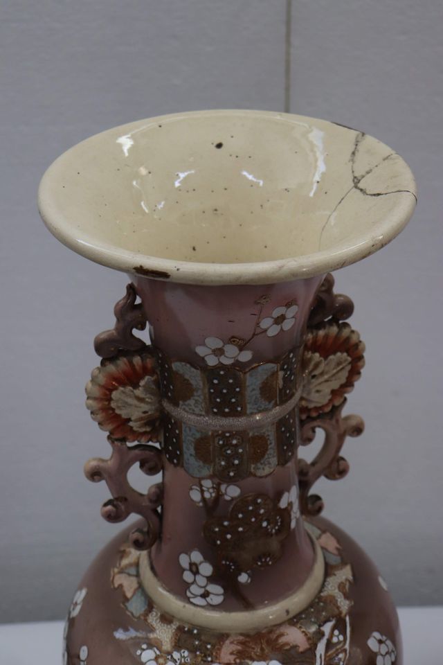 Pareja de jarrones de segunda mano por 160 € en Loeches en WALLAPOP