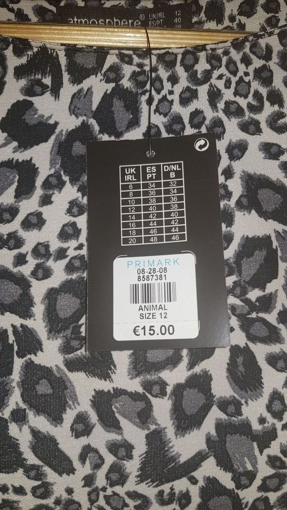 Vestido estampado animal print