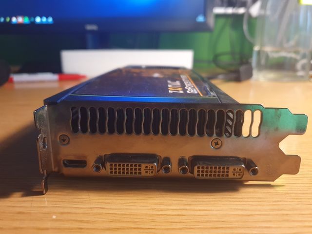 GeForce gtx 580 Zotac 1536M DDR5