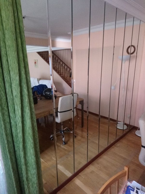 Espejos pared salón