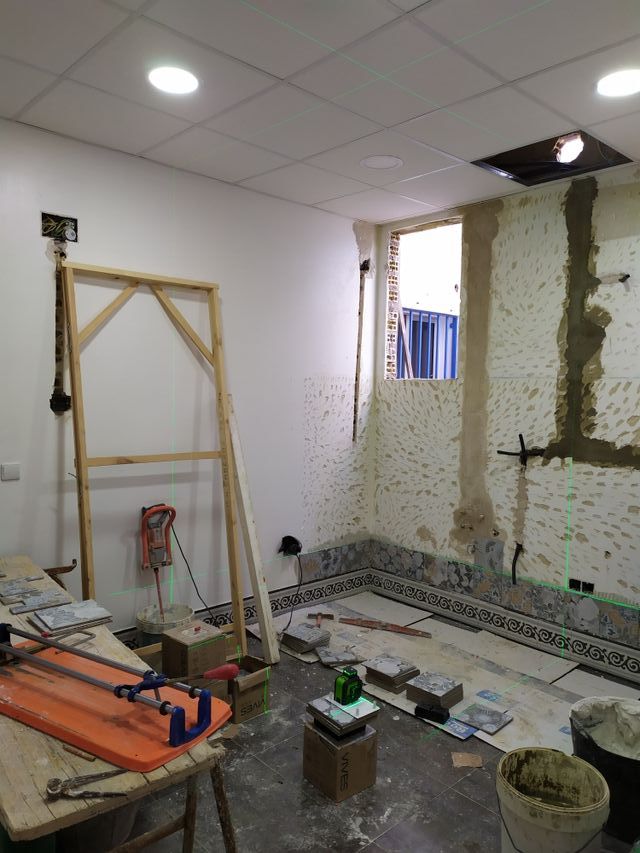 fontanero ,reformas general,piscinas