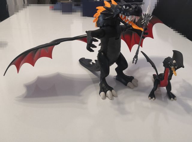 Playmobil dragón con luz led