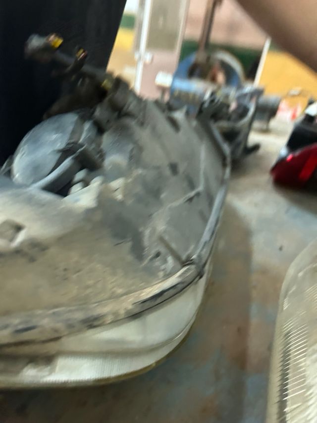 pilotos traseros y faros delanteros peugeot 406