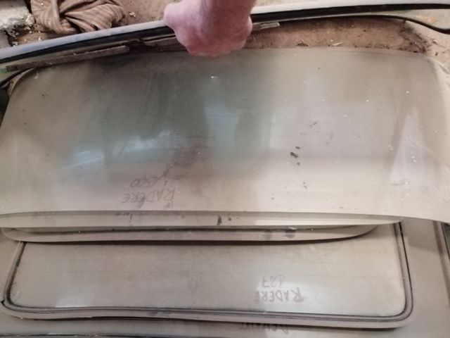 luna trasera seat 1500