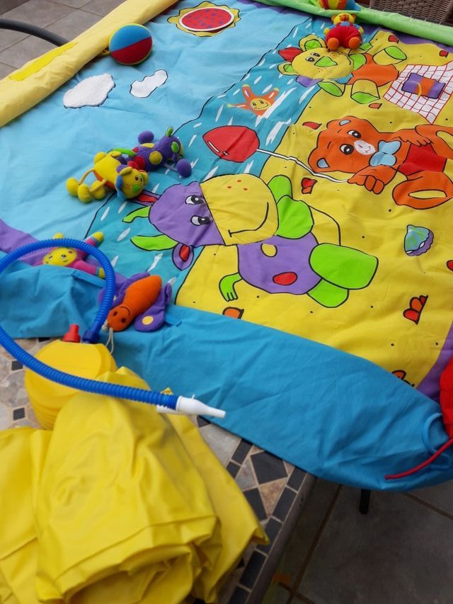 Parque juegos hinchable