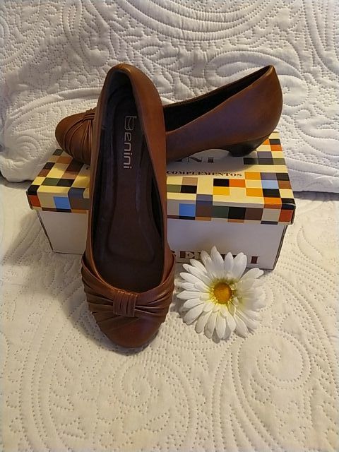 Zapatos color cuero N° 38