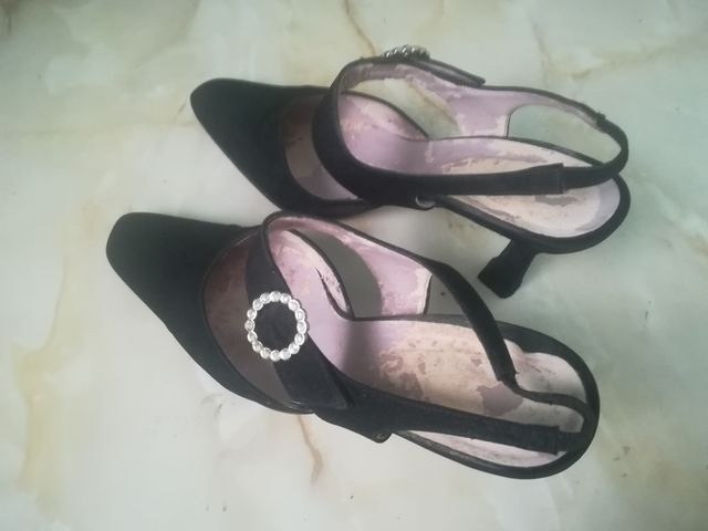 Zapatos de tacón negros