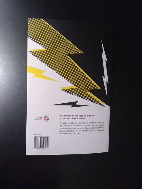 Nunca seré tu héroe