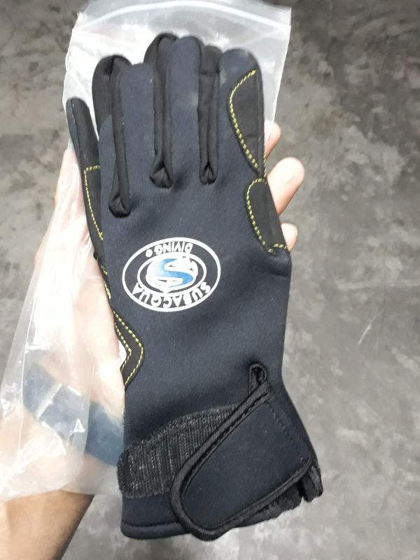 Guantes buceo