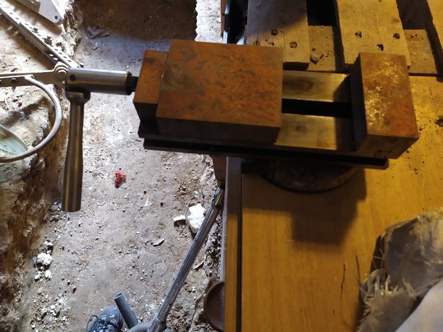 tornillo de banco angular.