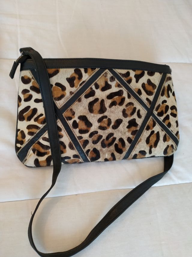bolso Mango piel y pelo print animal