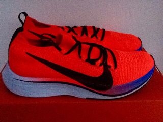 Zapas Nike Vaporfly 4% Flyknit EU 40.5 US 7.5 nuevas de Zapas Nike Vaporfly 4% Flyknit EU 40.5 US 7.5 nuevas de