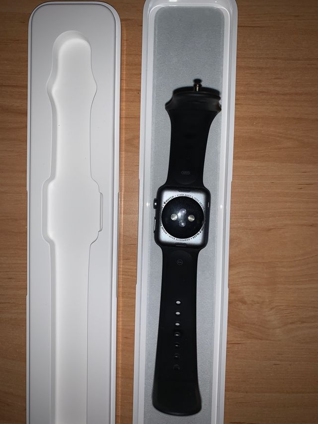 Apple Watch 42mm + regalo correas y protectores