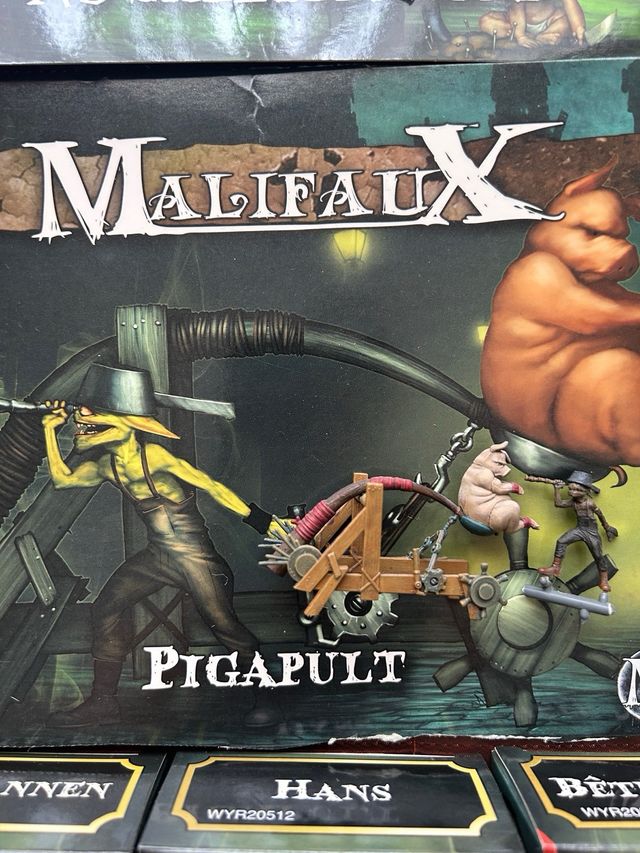 LIQUIDACION LOTE MALIFAUX M2E Miniaturas