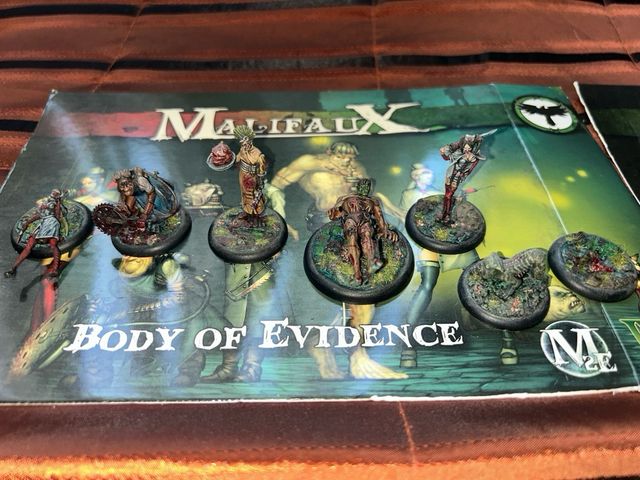 LIQUIDACION LOTE MALIFAUX M2E Miniaturas